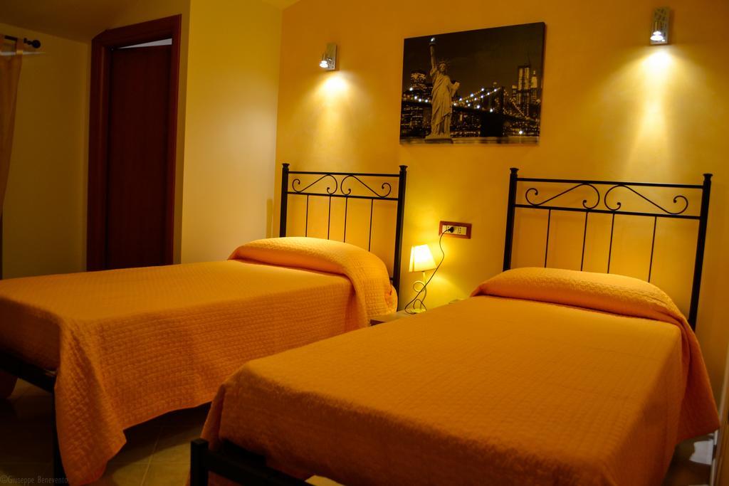 B&B da Rosario Campomaggiore Bagian luar foto